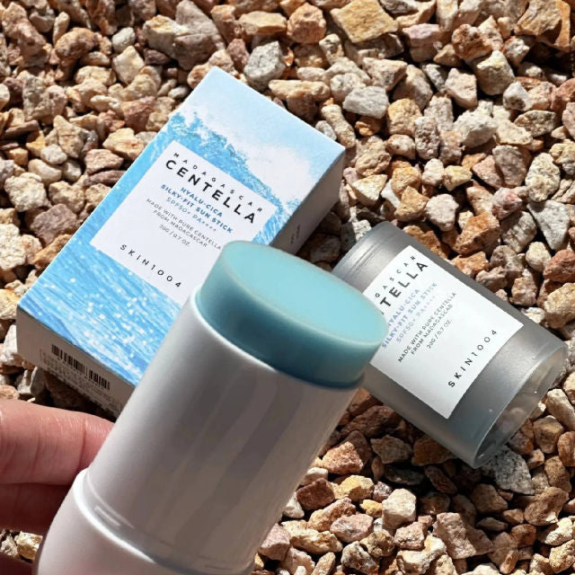 SKIN1004 Madagascar Centella Hyalu-Cica Sun Stick SPF50+ PA++++